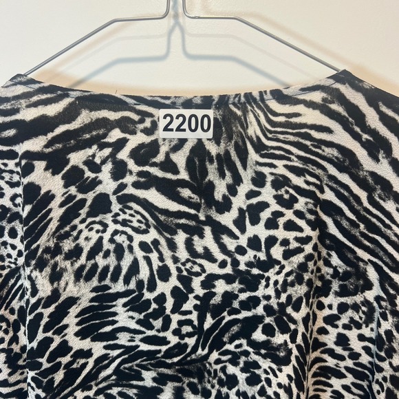 Michael Kors Animal Print Zebra Leopard V Neck Zipper Top Shirt S M - Picture 6 of 7